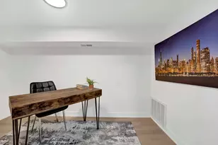 1910 W George St, Chicago, IL 60657 - Photo 34