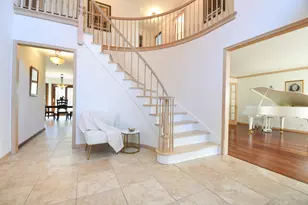 307 Anne Ct, Prospect Heights, IL 60070 - Photo 2