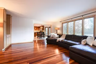 307 Anne Ct, Prospect Heights, IL 60070 - Photo 6