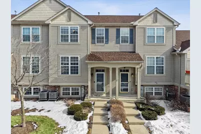 764 Cherry Creek Drive, Grayslake, IL 60030 - Photo 2