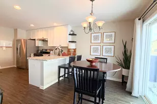 233 Wildmeadow Ln, Woodstock, IL 60098 - Photo 4