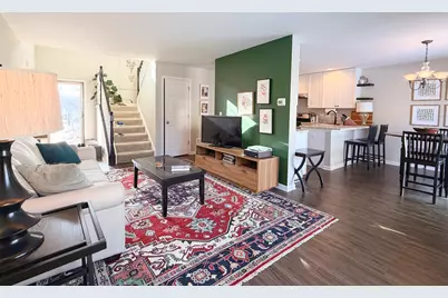 233 Wild Meadow Lane, Woodstock, IL 60098 - Photo 6