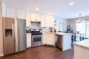 233 Wildmeadow Ln, Woodstock, IL 60098 - Photo 2