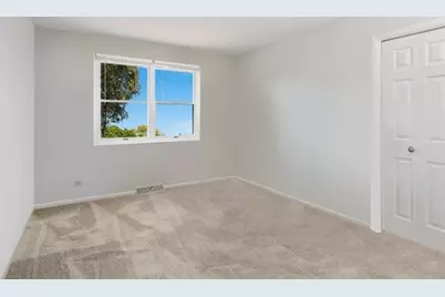 47 W Stone Avenue, Lake Forest, IL 60045 - Photo 10