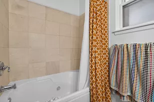 2343 N Leavitt St, Chicago, IL 60647 - Photo 14