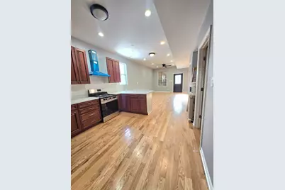628 E 92nd Place, Chicago, IL 60619 - Photo 4