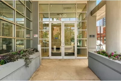 330 W Grand Avenue #1004, Chicago, IL 60654 - Photo 2