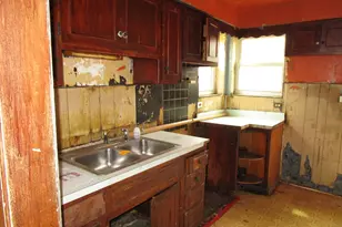 240 Linden Ave, Bellwood, IL 60104 - Photo 20