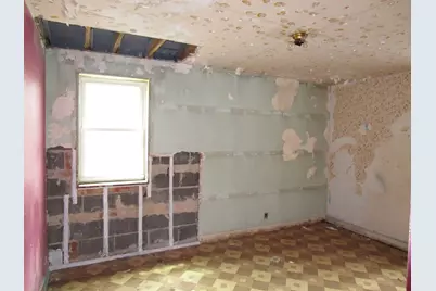 240 Linden Avenue, Bellwood, IL 60104 - Photo 14