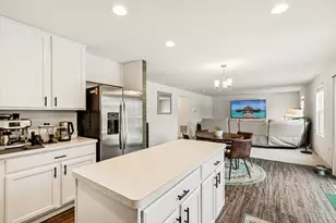 207 Cooper St, Plano, IL 60545 - Photo 14