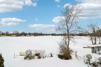 2312 High Point Drive, Lindenhurst, IL 60046 - Photo 30