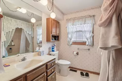 2312 High Point Drive, Lindenhurst, IL 60046 - Photo 14