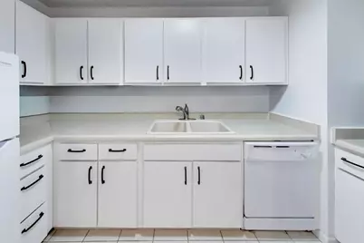 1122 N Clark Street #3705, Chicago, IL 60610 - Photo 10