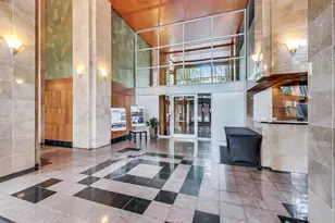 1122 N Clark St, Chicago, IL 60610 - Photo 2