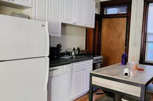 2152 W Iowa St, Chicago, IL 60622 - Photo 2