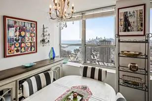 655 W Irving Park Rd, Chicago, IL 60613 - Photo 12