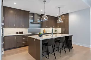 1550 N Clark St, Chicago, IL 60610 - Photo 12