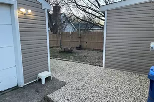 519 N Waukegan Rd, Lake Bluff, IL 60044 - Photo 16