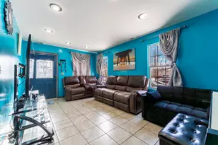 946 Biltmore Ct, Romeoville, IL 60446 - Photo 4