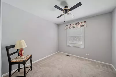 2547 College Hill Circle, Schaumburg, IL 60173 - Photo 18