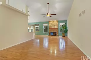 3203 Kendall Crossing, Johnsburg, IL 60051 - Photo 8