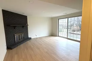 821 W Manor Ct, Glenwood, IL 60425 - Photo 38