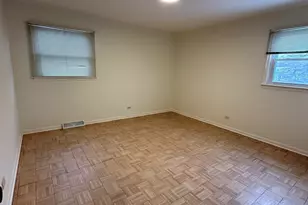 821 W Manor Ct, Glenwood, IL 60425 - Photo 24