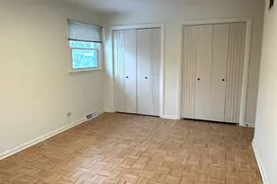 821 W Manor Ct, Glenwood, IL 60425 - Photo 26