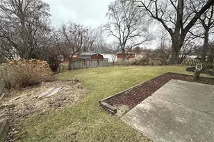 821 W Manor Ct, Glenwood, IL 60425 - Photo 54