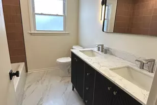 821 W Manor Ct, Glenwood, IL 60425 - Photo 28