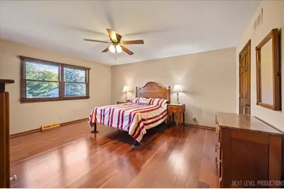 39W955 Deer Run Drive, Saint Charles, IL 60175 - Photo 18