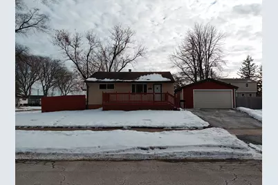 2231 W Cheyenne Road, Waukegan, IL 60087 - Photo 1