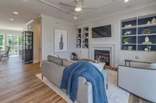 [Address not provided], Elmhurst, IL 60126 - Photo 4