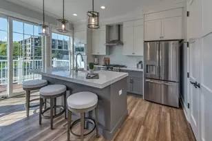 [Address not provided], Elmhurst, IL 60126 - Photo 8