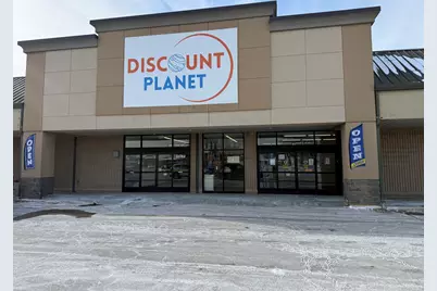 185 S Kennedy Drive, Bradley, IL 60915 - Photo 2