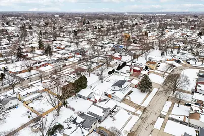 2705 Jacquelyn Lane, Waukegan, IL 60087 - Photo 42