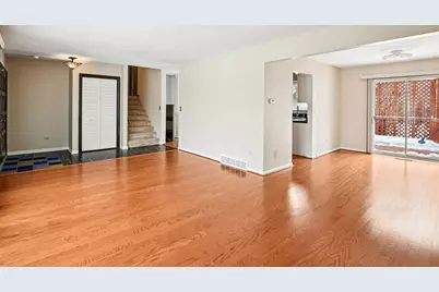 2705 Jacquelyn Lane, Waukegan, IL 60087 - Photo 6