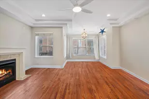 840 E 52nd St, Chicago, IL 60615 - Photo 4