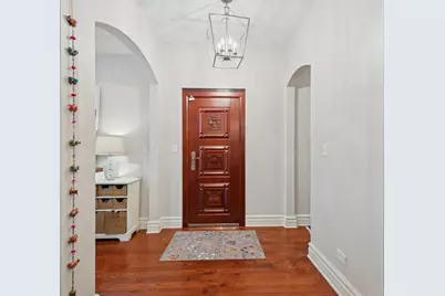 840 E 52nd Street #1E, Chicago, IL 60615 - Photo 2