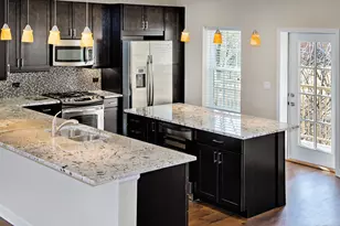 [Address not provided], Elmhurst, IL 60126 - Photo 4