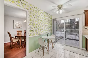 367 Thorncliffe Dr, Glendale Heights, IL 60139 - Photo 6