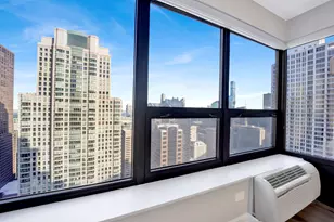 30 E Huron St, Chicago, IL 60611 - Photo 12