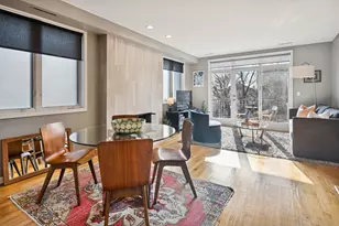 1728 W Roscoe Ave, Chicago, IL 60657 - Photo 6
