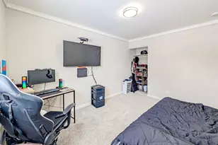 811 Beech Dr, Bolingbrook, IL 60440 - Photo 18