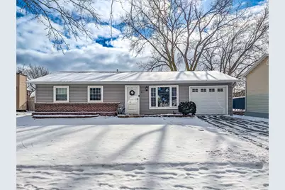 811 Beech Drive, Bolingbrook, IL 60440 - Photo 2