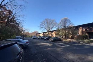 200 Willow Ln, Willow Springs, IL 60480 - Photo 1