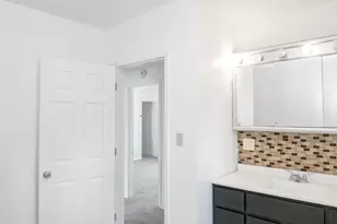 235 N Ardmore Ave, Villa Park, IL 60181 - Photo 30