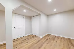 4241 S Calumet Ave, Chicago, IL 60653 - Photo 16