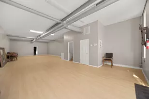 3381 N Milwaukee Ave, Chicago, IL 60641 - Photo 12