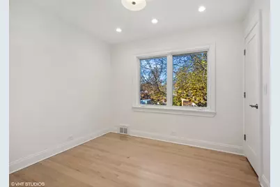 2033 Highland Avenue, Wilmette, IL 60091 - Photo 12